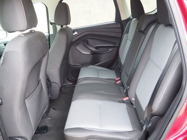 2017 Ford Escape SE:S2865
