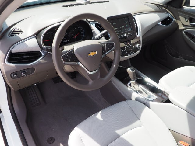 2018 Chevrolet Malibu LT:E0062