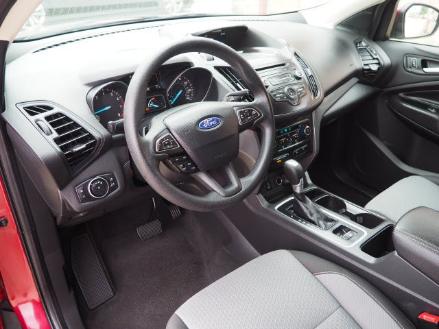 2017 Ford Escape SE:S2865