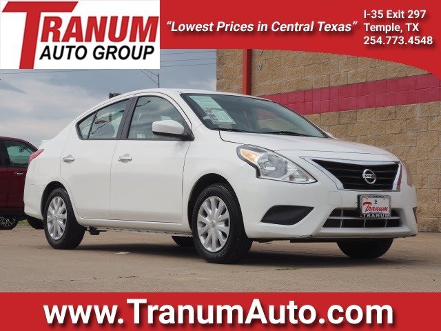 2017 Nissan Versa SV – E0074