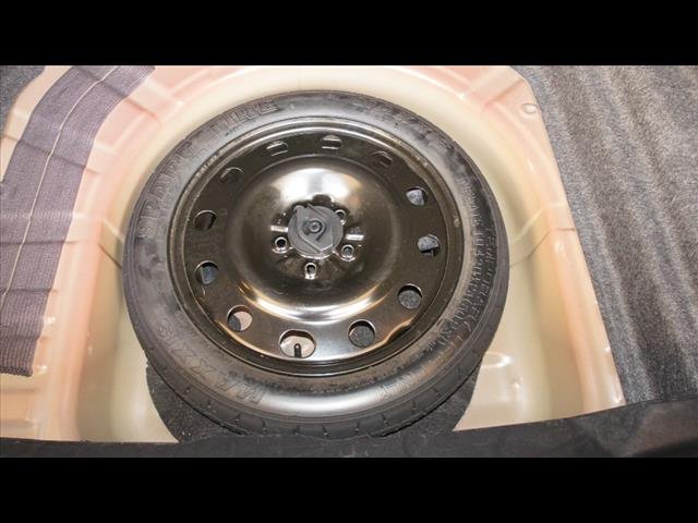 2017 Ford Taurus Limited:S2825