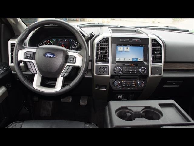 2017 Ford F-150 Lariat:S2658