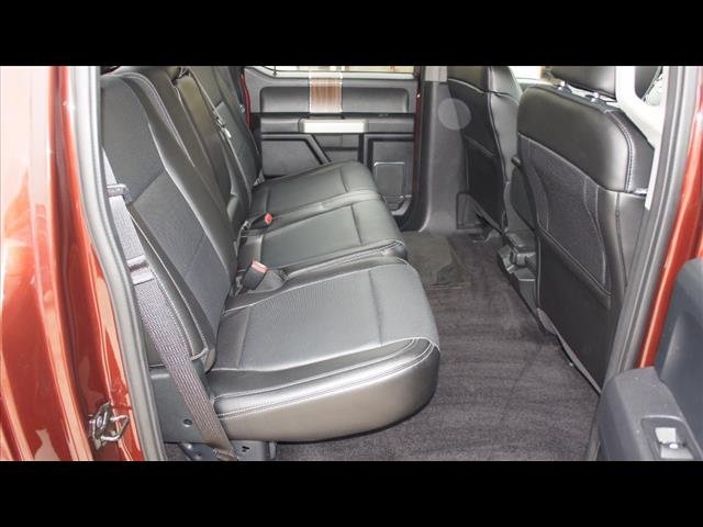 2017 Ford F-150 Lariat:S2658