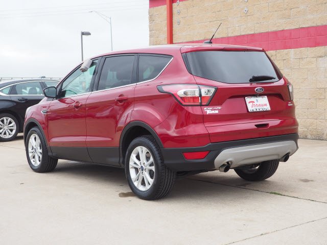 2017 Ford Escape SE:S2865
