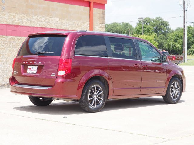 2017 Dodge Grand Caravan SXT:S2902