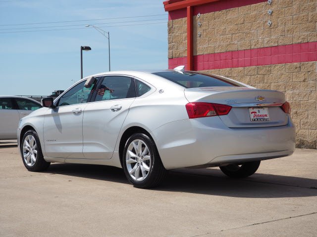 2017 Chevrolet Impala LT:W9726