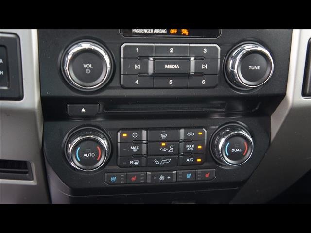 2017 Ford F-150 Lariat:S2658