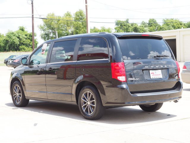 2017 Dodge Grand Caravan SXT:S2901