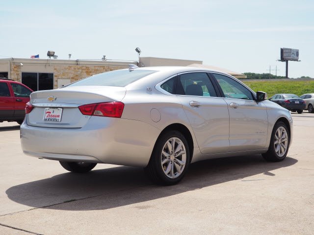 2017 Chevrolet Impala LT:W9726
