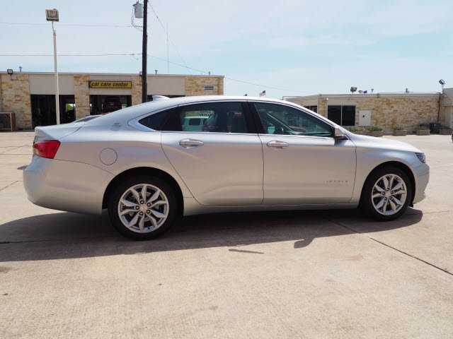 2017 Chevrolet Impala LT:W9726