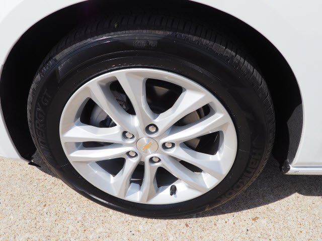 2018 Chevrolet Malibu LT:E0062